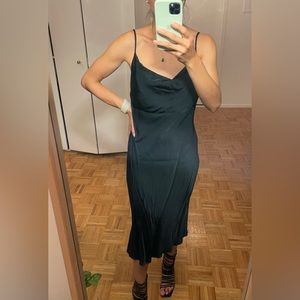 Zara polyester dark emerald green dress
